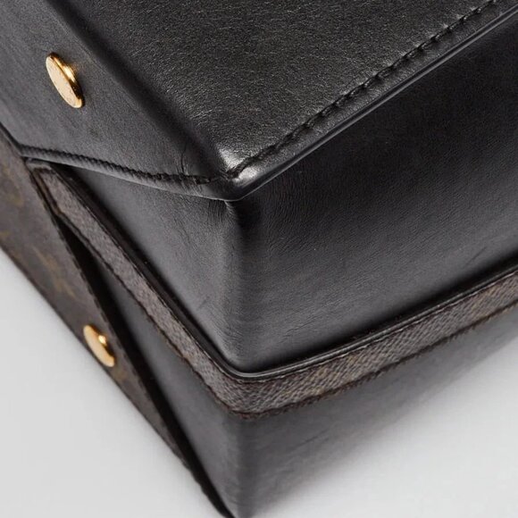 Louis Vuitton Black Leather Speedy Doctor 25 Bag - Picture 4 of 12